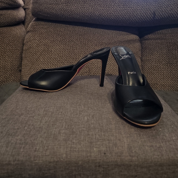 Christian Louboutin Shoes - Miss Z Christian Louboutin Black Peep-Toe Heels